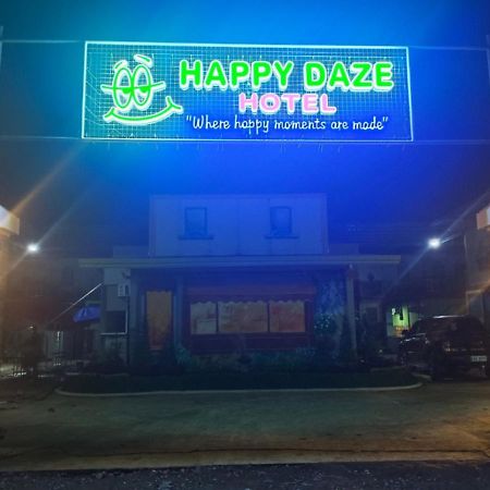 Happy Daze Hotel Tagum المظهر الخارجي الصورة