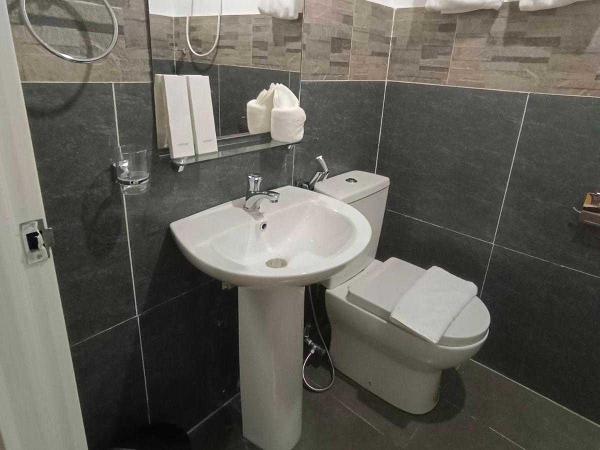 Happy Daze Hotel Tagum المظهر الخارجي الصورة